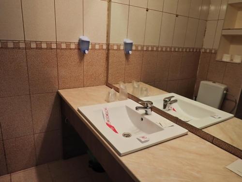 Gambar di galeri bagi Delta Palace di Sulina