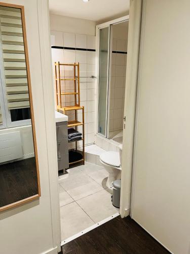 Appartement entier aux Abbesses - Montmartre - Flat in Montmartre