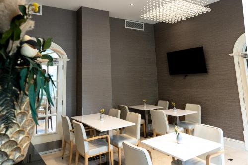 Μια τηλεόραση ή/και κέντρο ψυχαγωγίας στο LHA Paddington Hostel