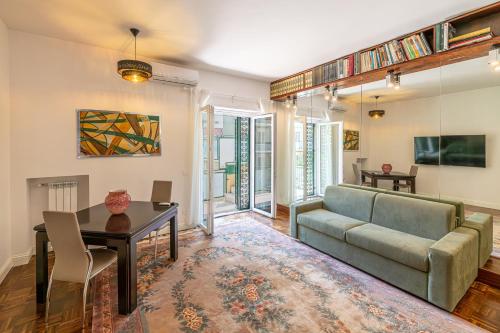 Appia Antica Park - Apartment with Terrace