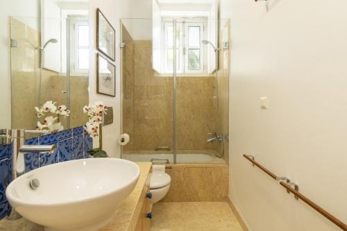 Stylish Duplex Apartment in Baixa, Lisbon, Central & Spacious - TTL321