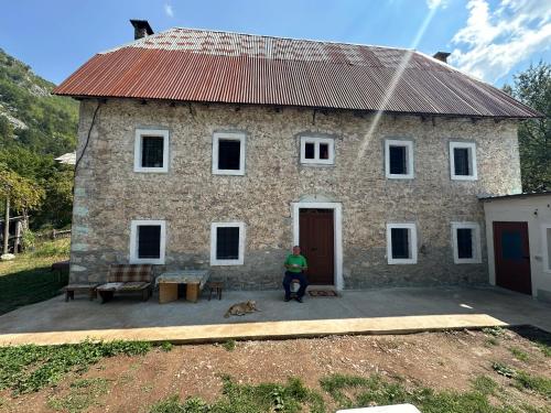 Kulla e Lulash Keqit Theth