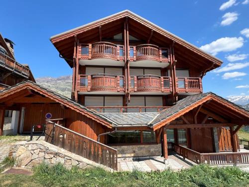 Luxe au Cœur de la Station