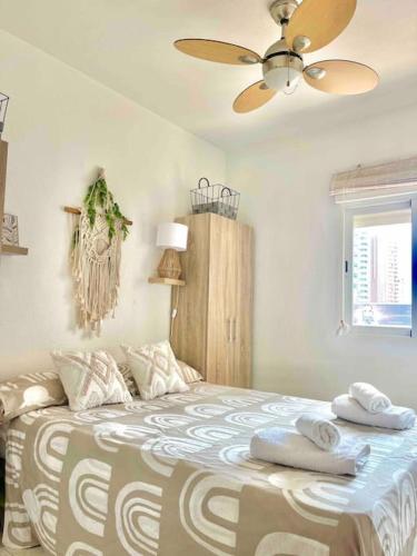 Arenal Beach Apartment Paola Sea Views