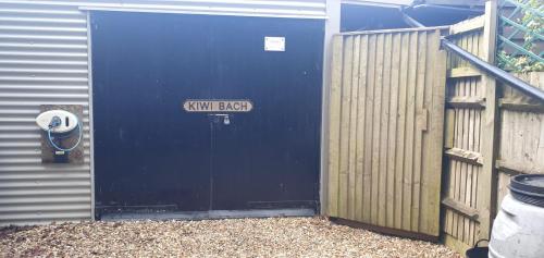 Gambar di galeri bagi Cosy Kiwi BnB di Shiplake