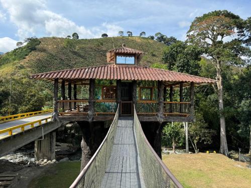 Gallery image of Casa En El Árbol Génova in Génova