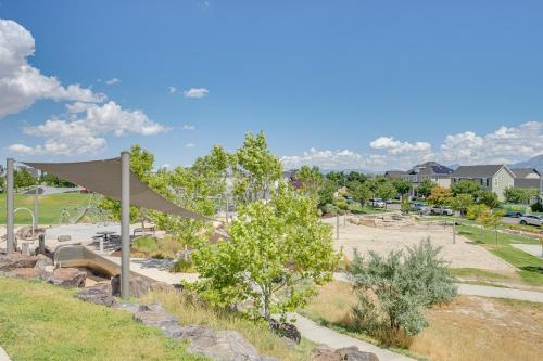 Gallery image of 4 Mi to The District Family Home with Tennis Access in South Jordan