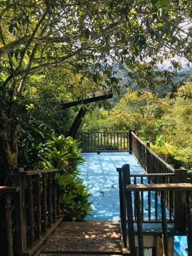 Landskap semula jadi dekat dengan chalet