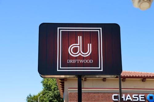 a sign for adqdqdqdqdqdqdqdqdqdqdqdq at Driftwood in Santa Clara