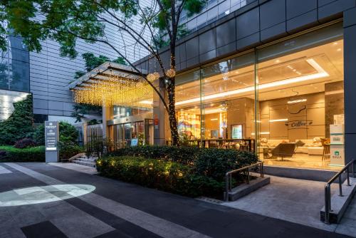 Gallery image of Cheng Du Wifc Suites -YYC Preferred成都西金阁套房 in Chengdu