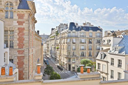 Studio Quartier Saint Michel Notre Dame Free Netflix