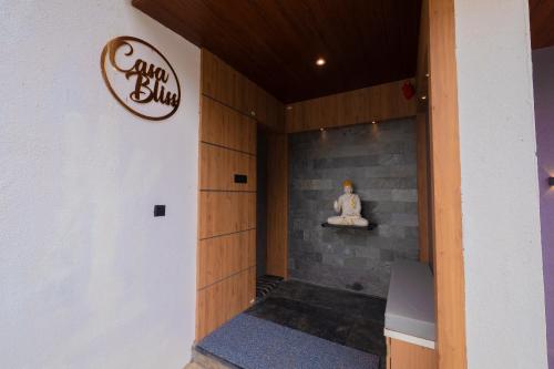 ロナバラにあるCasabliss Staycationのギャラリーの写真