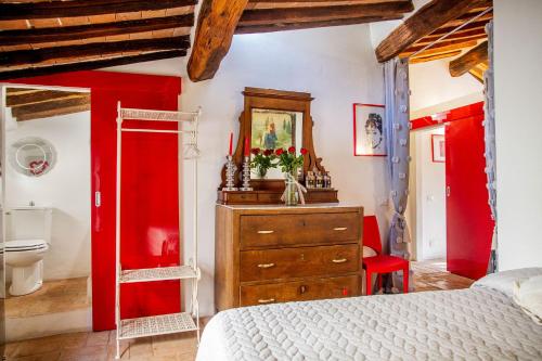 Koupelna v ubytování Romantic & Charming appartamento in centro storico Cuore di Toscana