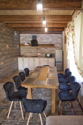 Kuchyň nebo kuchyňský kout v ubytování Еміліана