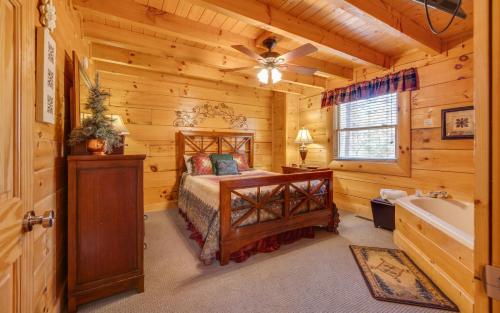 Postel nebo postele na pokoji v ubytování Enchanted Forest