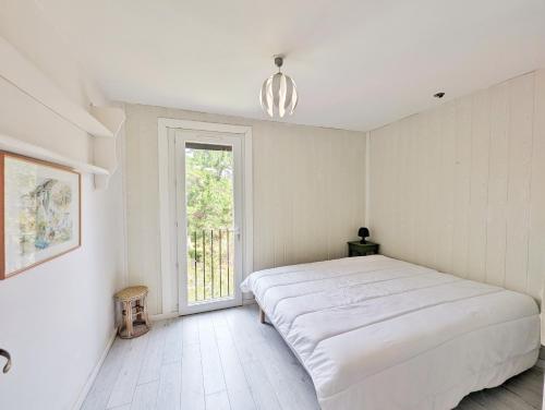 Photo de la galerie de l'établissement Appartement spacieux Condorcet, proche commodités, à Saint-Cyprien