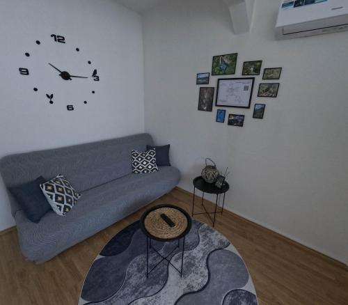 Χώρος καθιστικού στο M&M Drvar