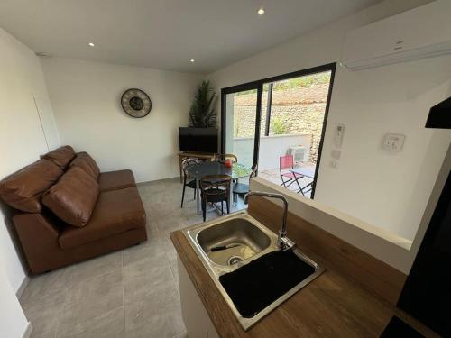 Appartement neuf centre du village