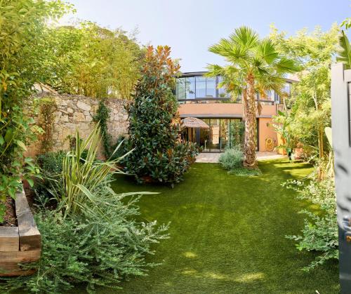 Villa d'Architecte, Jardin Secret & Plages à 5 Min