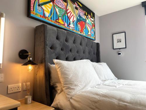Superb townhouse near vibrant Gloucester Road photo 16