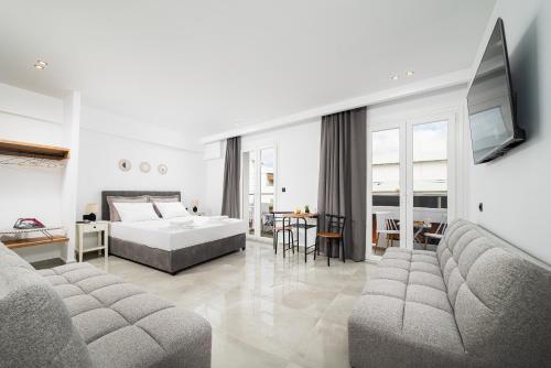 ELEANA Beach Suites