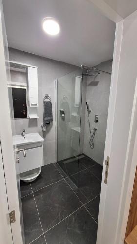 Un baño de Adonis