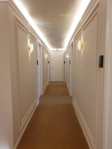 Appian Private Suites photo 17