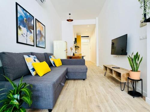 New Industrial Design Flat in Russafa SOHO