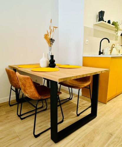 New Industrial Design Flat in Russafa SOHO