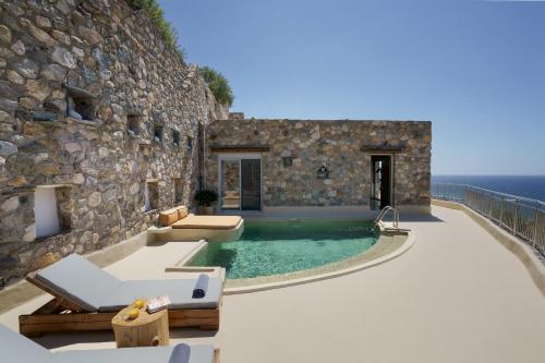 Newly Renovated villa Artemis with Private Pool just 20min from Elafonissi
