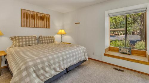 Postel nebo postele na pokoji v ubytování Quelah Condo - Unit 23