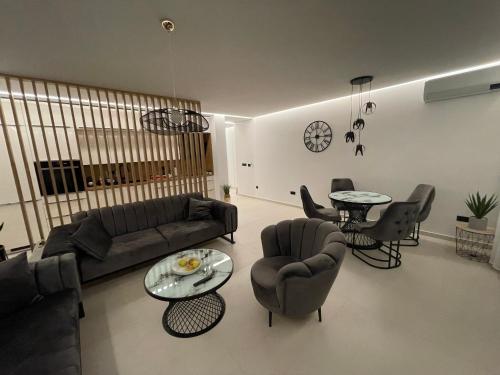 Et opholdsområde på Sunhill Primosten Resort Apartment Dario