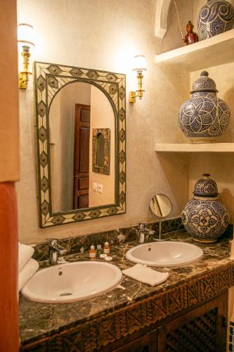 Kylpyhuone majoituspaikassa Riad Bab Chems