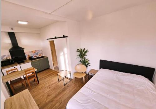 NERO studio confort tt équipé! Villejuif Paris métro 7