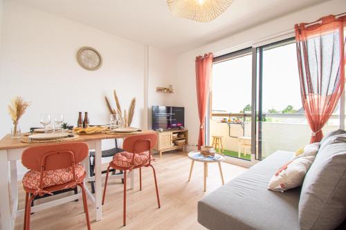 Zona d'estar a Ty Loan I Hyper centre & Balcon