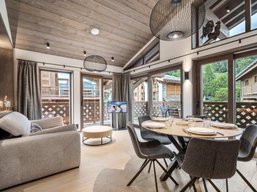 Appartement Neuf à Courchevel le Praz, 2 Chambres, Proche Pistes, Parking Inclus - FR-1-568-51