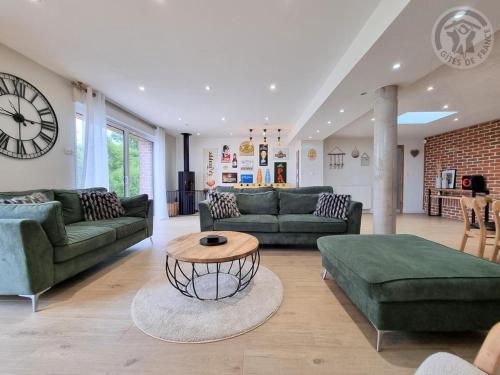 Maison avec grand jardin clos, baby-foot, barbecue, garage, Wi-Fi - Calme et confort en Flandre - FR-1-510-221