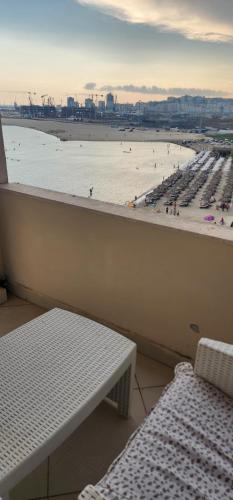 armando's apartment front on the sea