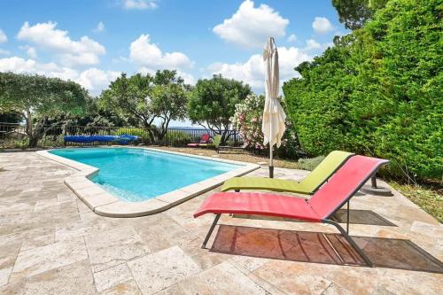 Villa envoûtante à Eyragues avec piscine