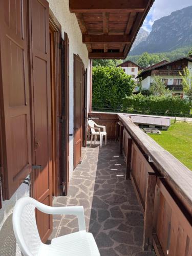 Ein allgemeiner Bergblick oder ein Berglick von des Hotels aus