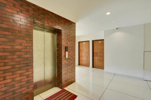 カンヌールにあるHotel O AURA RESIDENCYのギャラリーの写真