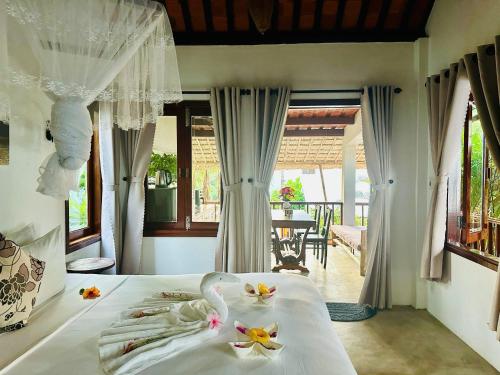 Gallery image of Small Family Homestay in An Bang