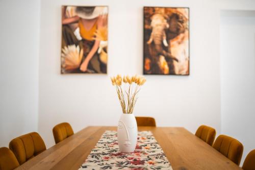 Fotografie z fotogalerie ubytování Luxapart BIG 12people apartment with Breakfast v Košicích