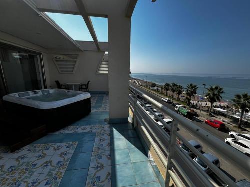 Nespecifikovaný výhled na moře nebo výhled na moře při pohledu z hotelu