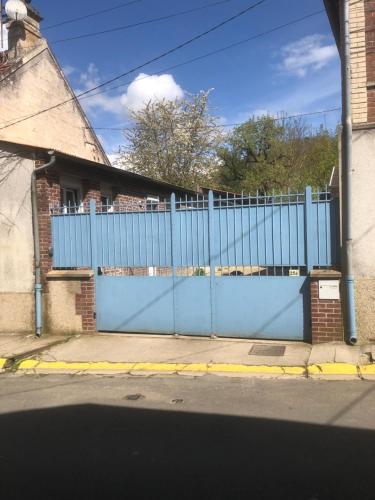 Photo de la galerie de l'établissement L’usine à pinceaux, à Béthisy-Saint-Pierre