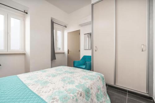 Lovely Apartment In Lagos with Terrace - Close to Beach