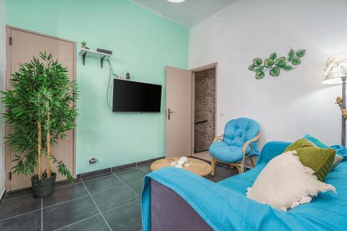 Lovely Apartment In Lagos with Terrace - Close to Beach