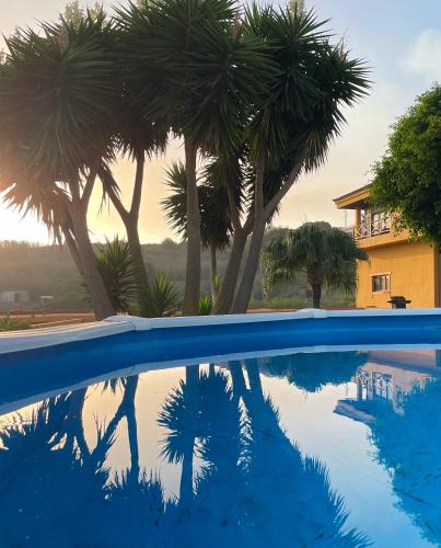 Bazén v ubytování Villa Fort Tenerife nebo v jeho okolí