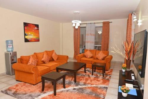 Телевизор и/или развлекательный центр в Orange Deck 3 Bedroom Nanyuki