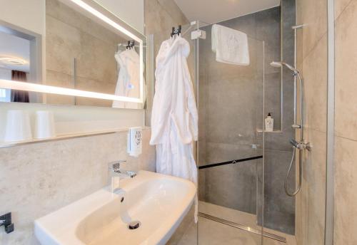 Ένα μπάνιο στο Hotel Schwarzes Ross